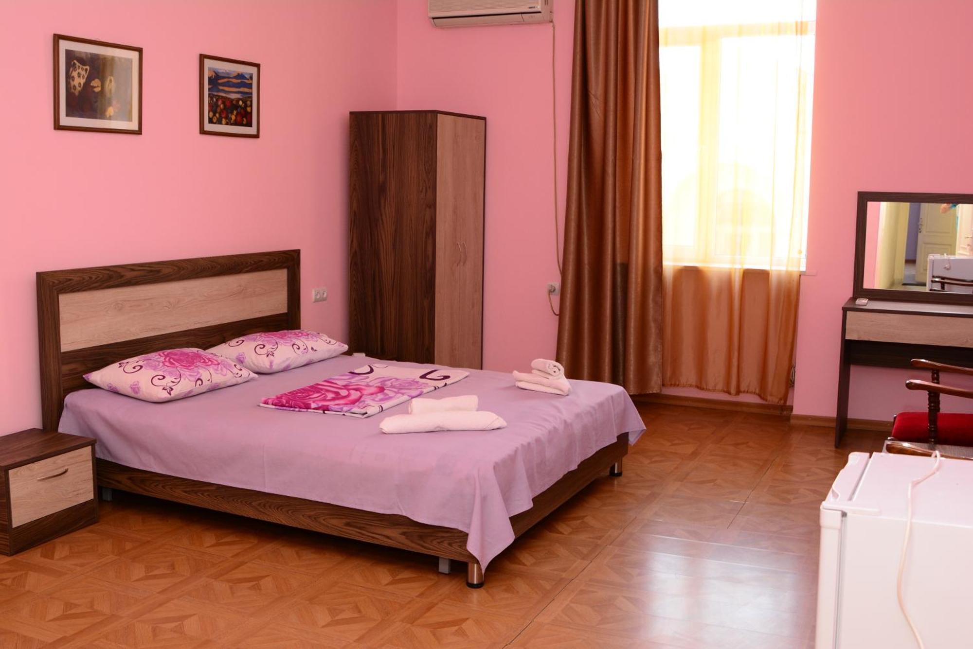 Villa Rosa Erivan Dış mekan fotoğraf
